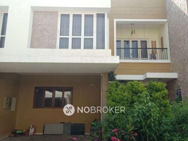 3 BHK Villa In Prestige Woodside for Rent In Yelahanka