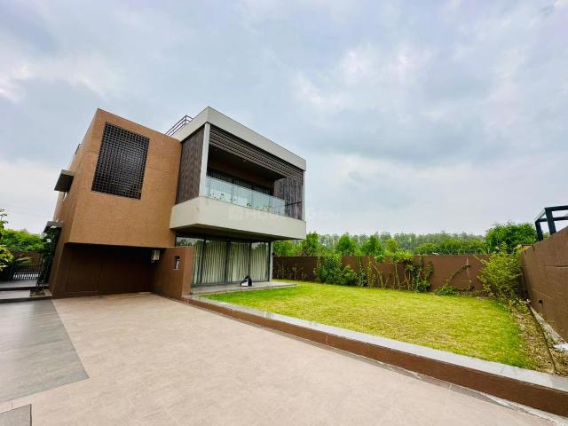 3 BHK Villa in Raska for resale Ahmedabad. The reference number is 20664723