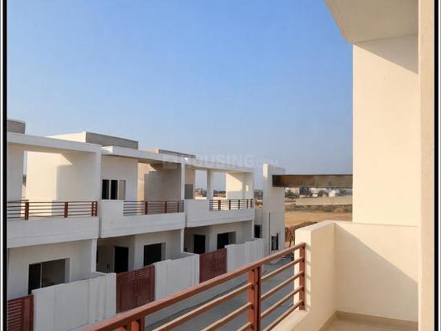 3 BHK Villa in Sarojini Nagar for resale Lucknow. The reference number is 19436635
