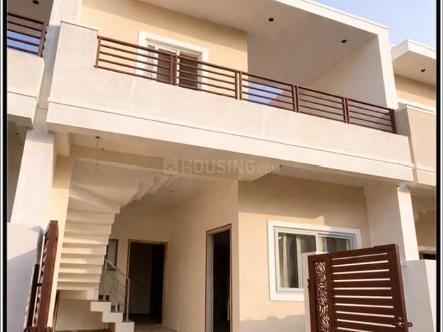 3 BHK Villa in Sarojini Nagar for resale Lucknow. The reference number is 19436702