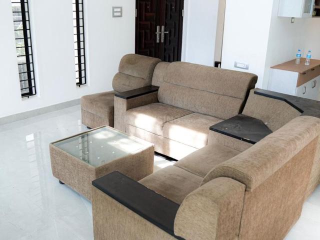 3 BHK Villa in Sholinganallur for rent Chennai. The reference number is 20897388