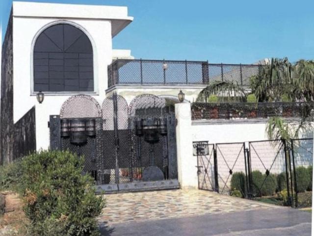 3 BHK Villa in Shastri Nagar for resale Ghaziabad. The reference number is 20728027