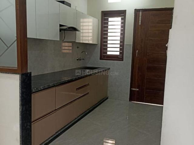 3 BHK Villa in Shastripuram for resale Mohammadpur. The reference number is 16984899