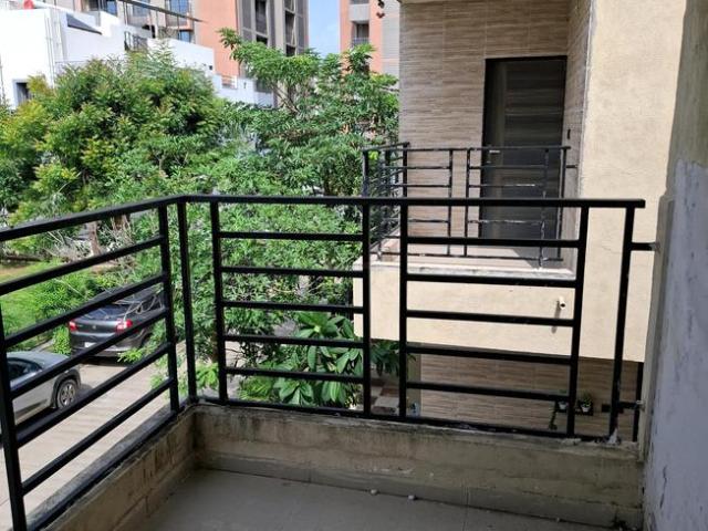 3 BHK Villa in Shela for rent Ahmedabad. The reference number is 17807019