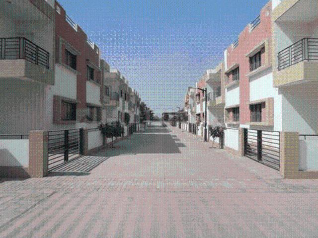 3 BHK Villa in Shela for resale Ahmedabad. The reference number is 20596439