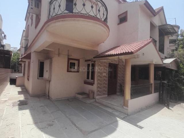 3 BHK Villa in South Bopal for rent Ahmedabad. The reference number is 20424007