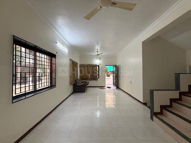 3 BHK Villa in Bopal for resale SP ring road west. The reference number is 17607100