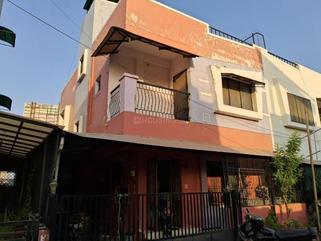 3 BHK Villa in Sunpharma Road for resale Vadodara. The reference number is 20348016