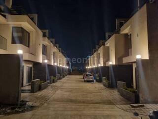 3 BHK VILLA / INDIVIDUAL HOUSE 1500 sq ft in Jhalariya, Indore | Luxury