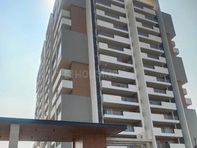 3 BHK Apartment in Chandanagar for resale Hyderabad. The reference number is 19827106