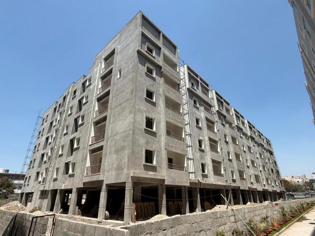 3 BHK Apartment in Chandanagar for resale Hyderabad. The reference number is 20670406