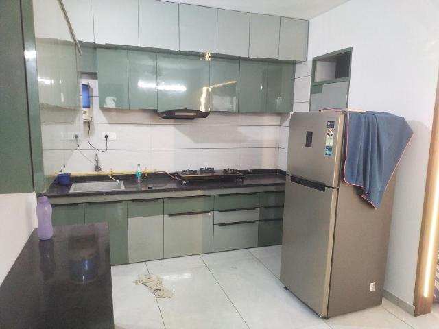 3 BHK Apartment in Chandkheda for rent Ahmedabad. The reference number is 17259435