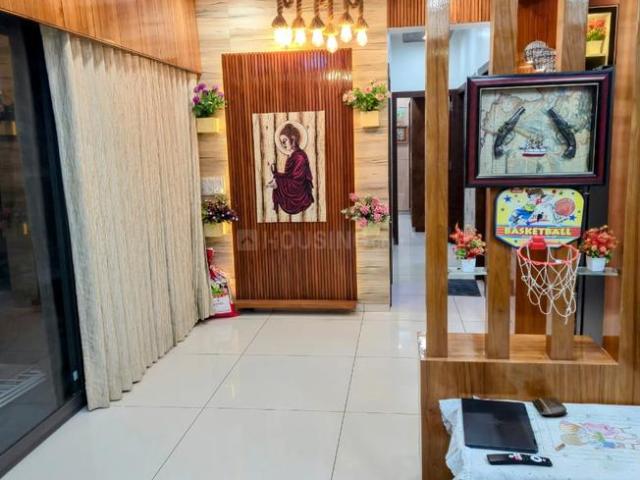 3 BHK Apartment in Chandkheda for rent Ahmedabad. The reference number is 18805350