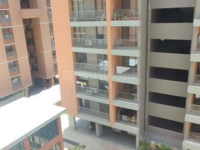 3 BHK Apartment in Chandkheda for rent Ahmedabad. The reference number is 20424681