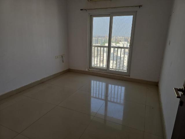 3 BHK Apartment in Chandkheda for rent Ahmedabad. The reference number is 20562377