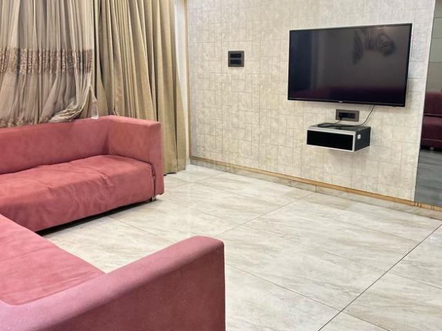 3 BHK Apartment in Chandkheda for rent Ahmedabad. The reference number is 20142782