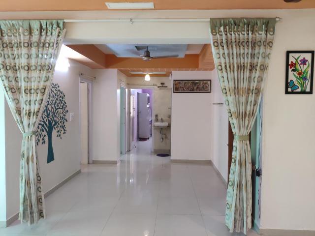 3 BHK Apartment in Chandkheda for rent Ahmedabad. The reference number is 20320132