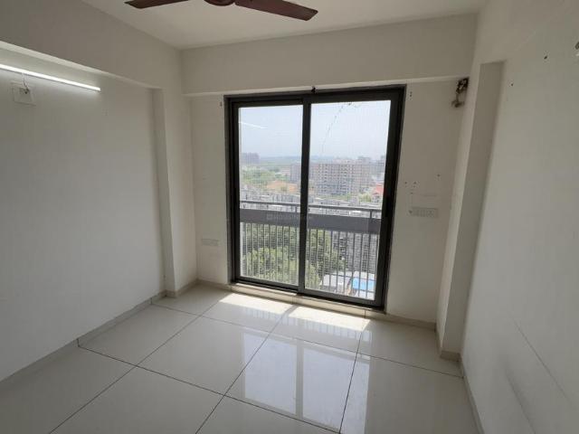3 BHK Apartment in Chandkheda for rent Ahmedabad. The reference number is 20363023
