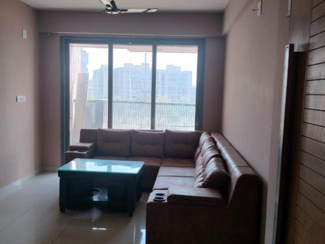 3 BHK Apartment in Chandkheda for rent Ahmedabad. The reference number is 20368380