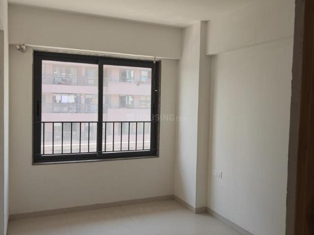 3 BHK Apartment in Chandkheda for resale Ahmedabad. The reference number is 19669300