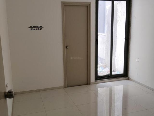 3 BHK Apartment in Chandkheda for resale Ahmedabad. The reference number is 19754907
