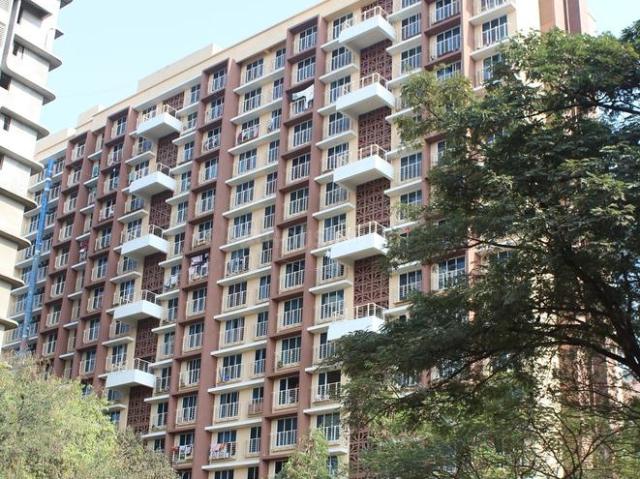 3 BHK Apartment in Chembur for rent Mumbai. The reference number is 16653731
