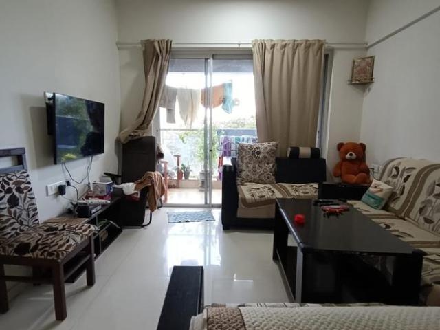3 BHK Apartment in Chembur for rent Mumbai. The reference number is 18825934