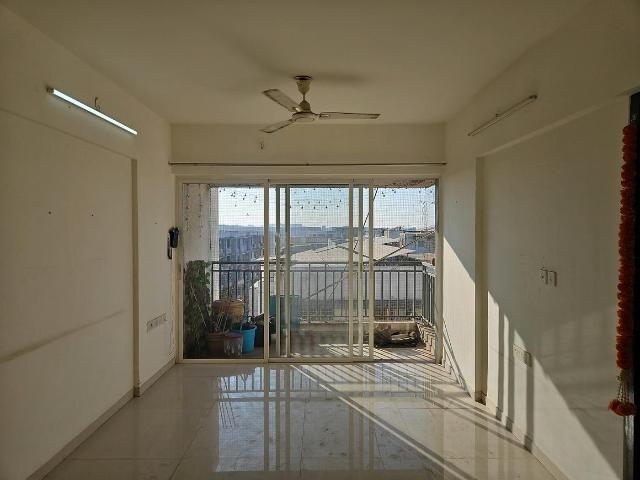 3 BHK Apartment in Chembur for rent Mumbai. The reference number is 19610229