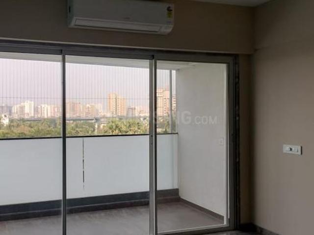3 BHK Apartment in Chembur for rent Mumbai. The reference number is 19299868