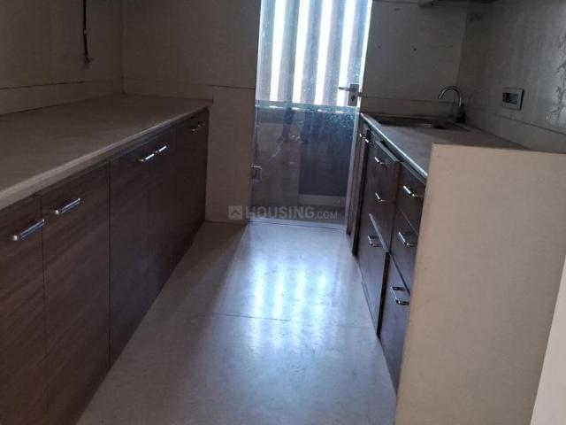 3 BHK Apartment in Chembur for rent Mumbai. The reference number is 19304187