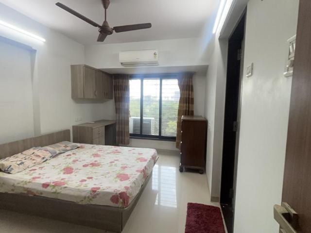3 BHK Apartment in Chembur for rent Mumbai. The reference number is 20469198