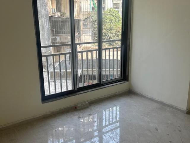 3 BHK Apartment in Chembur for resale Mumbai. The reference number is 20084757