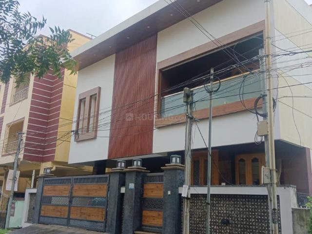 3 BHK Apartment in Chetpet for resale Harrington Road. The reference number is 17607318