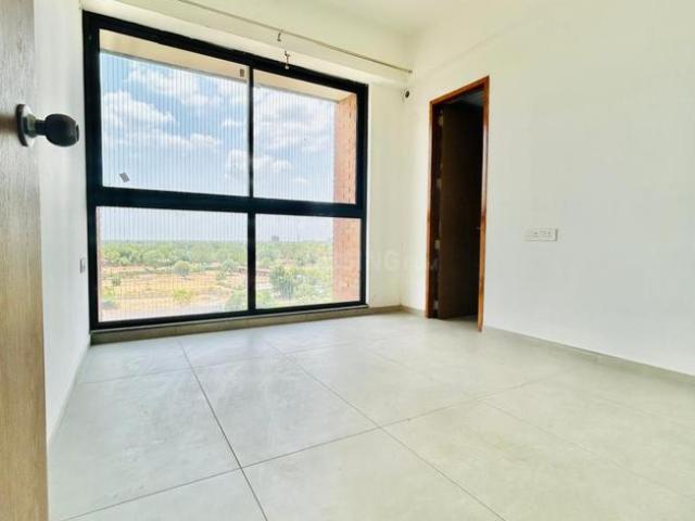 3 BHK Apartment in Chharodi for rent Ahmedabad. The reference number is 20631696