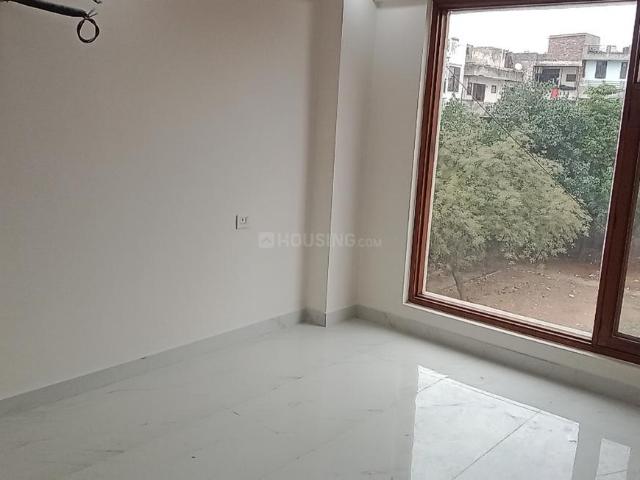 3 BHK Apartment in Chhattarpur for resale New Delhi. The reference number is 19764658