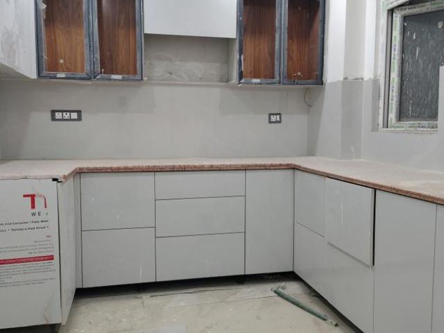 3 BHK Apartment in Chhattarpur for resale New Delhi. The reference number is 19779242
