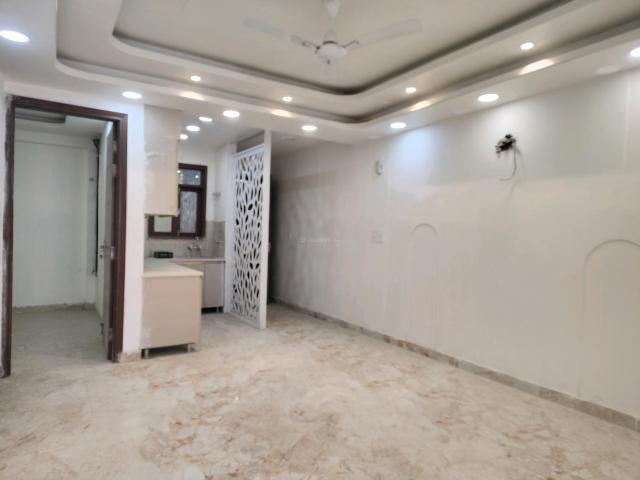 3 BHK Apartment in Chhattarpur for resale New Delhi. The reference number is 19085644