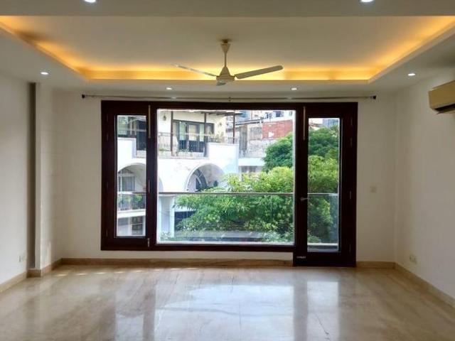 3 BHK Apartment in Chhattarpur for resale New Delhi. The reference number is 19378664