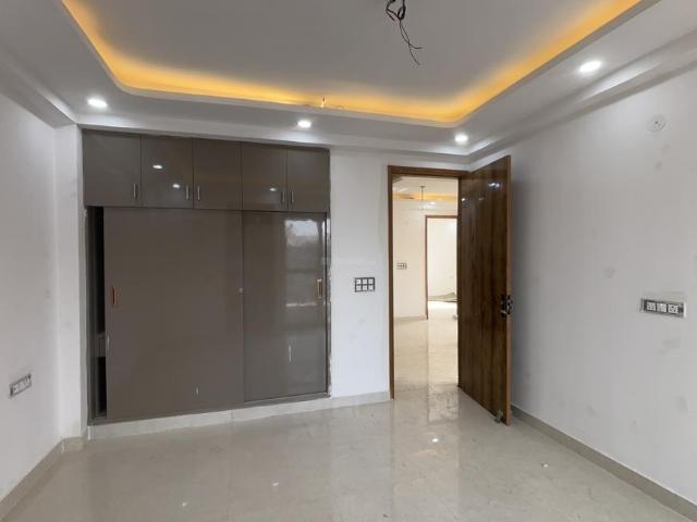 3 BHK Apartment in Chhattarpur for resale New Delhi. The reference number is 20529786
