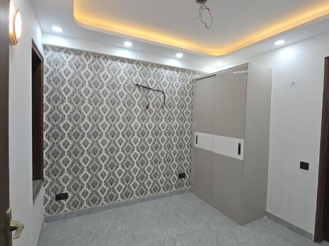 3 BHK Apartment in Chhattarpur for resale New Delhi. The reference number is 20529200