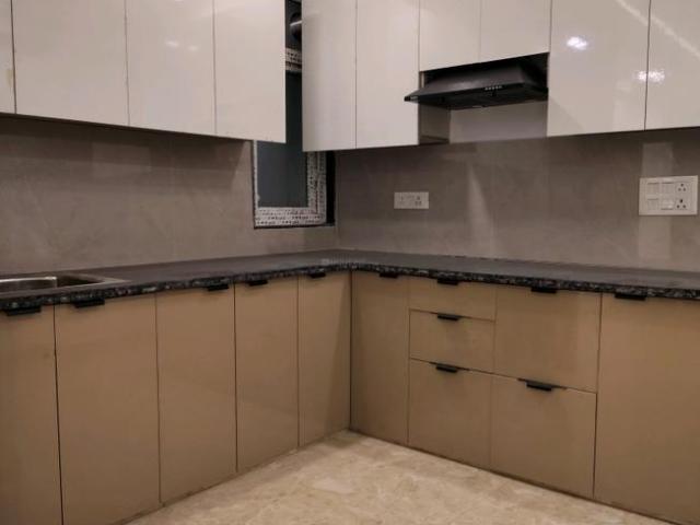 3 BHK Apartment in Rajpur for resale New Delhi. The reference number is 20636789