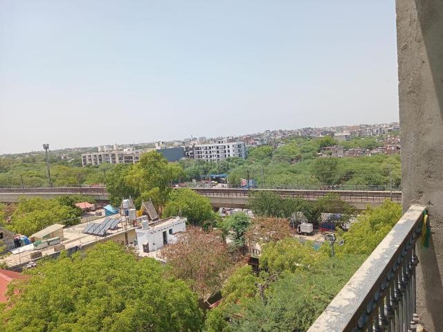 3 BHK Apartment in Chhattarpur for resale New Delhi. The reference number is 20702620