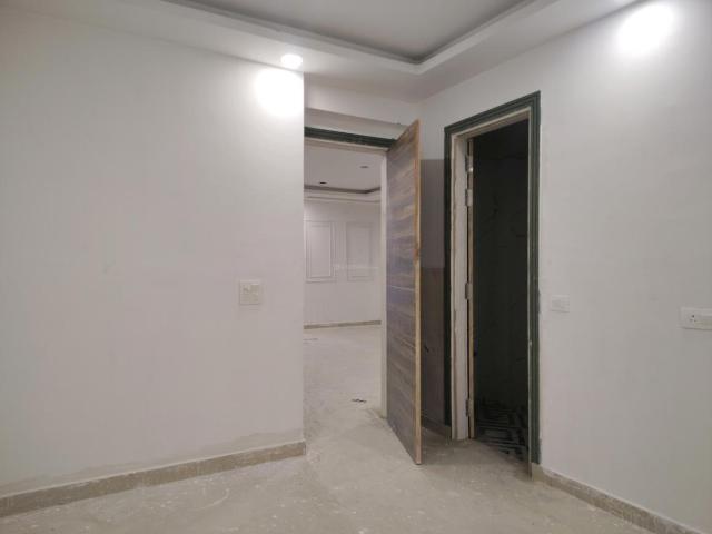 3 BHK Apartment in Chhattarpur for resale New Delhi. The reference number is 20015072