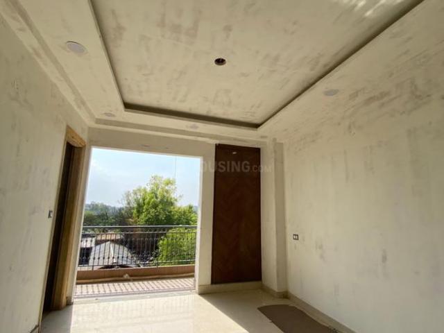 3 BHK Apartment in Chhattarpur for resale New Delhi. The reference number is 20322699