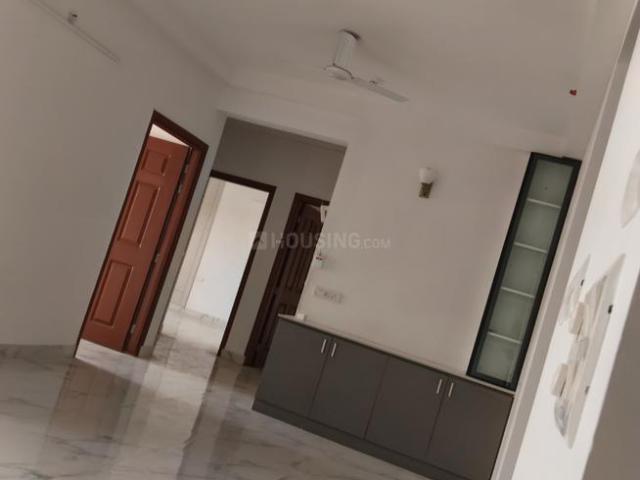 3 BHK Apartment in Chi V for rent Greater Noida. The reference number is 20066384