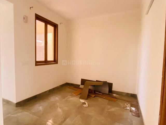 3 BHK Apartment in Chi V for rent Greater Noida. The reference number is 20091113