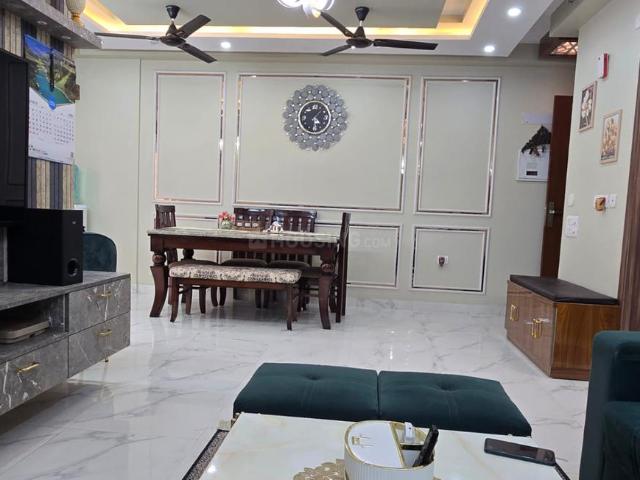 3 BHK Apartment in Chi V for rent Greater Noida. The reference number is 20151311