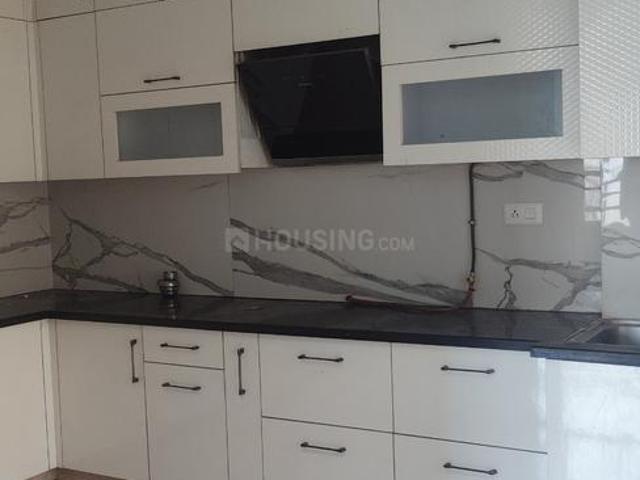 3 BHK Apartment in Chi V for rent Greater Noida. The reference number is 20341907