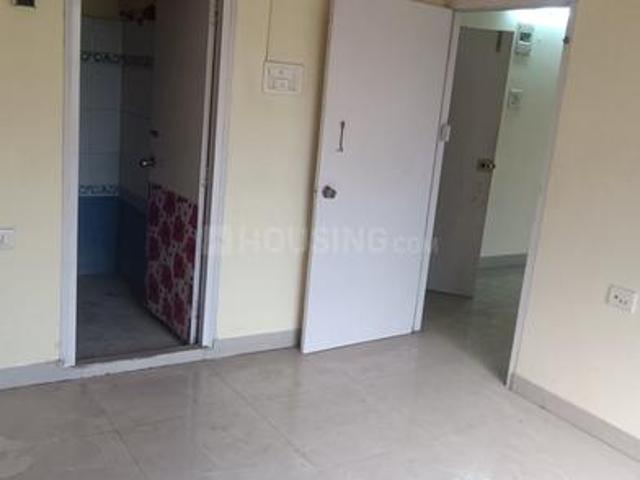3 BHK Apartment in Chinar Park for resale East Kolkata. The reference number is 17197521