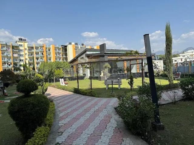 3 BHK Apartment in Chironwali for resale Dehradun. The reference number is 20091634
